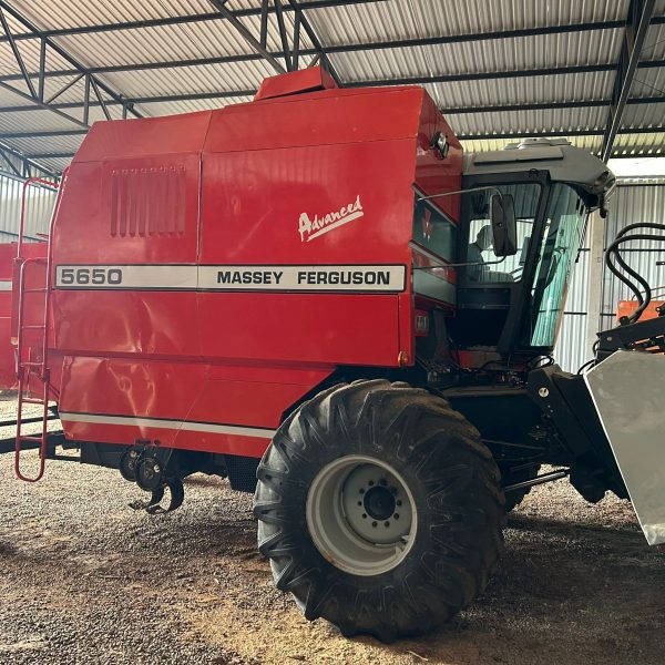 Colheitadeira 5650 usada Colheitadeira Massey 5650 colheitadeira usada ...